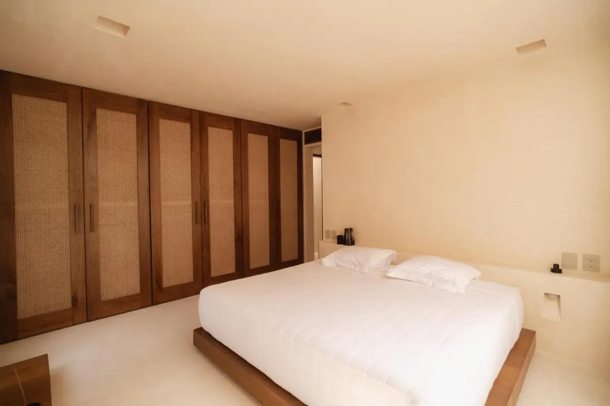 M11 Casa Leela - Luxe 5Br Villa With 2 Pools 툴룸 여관